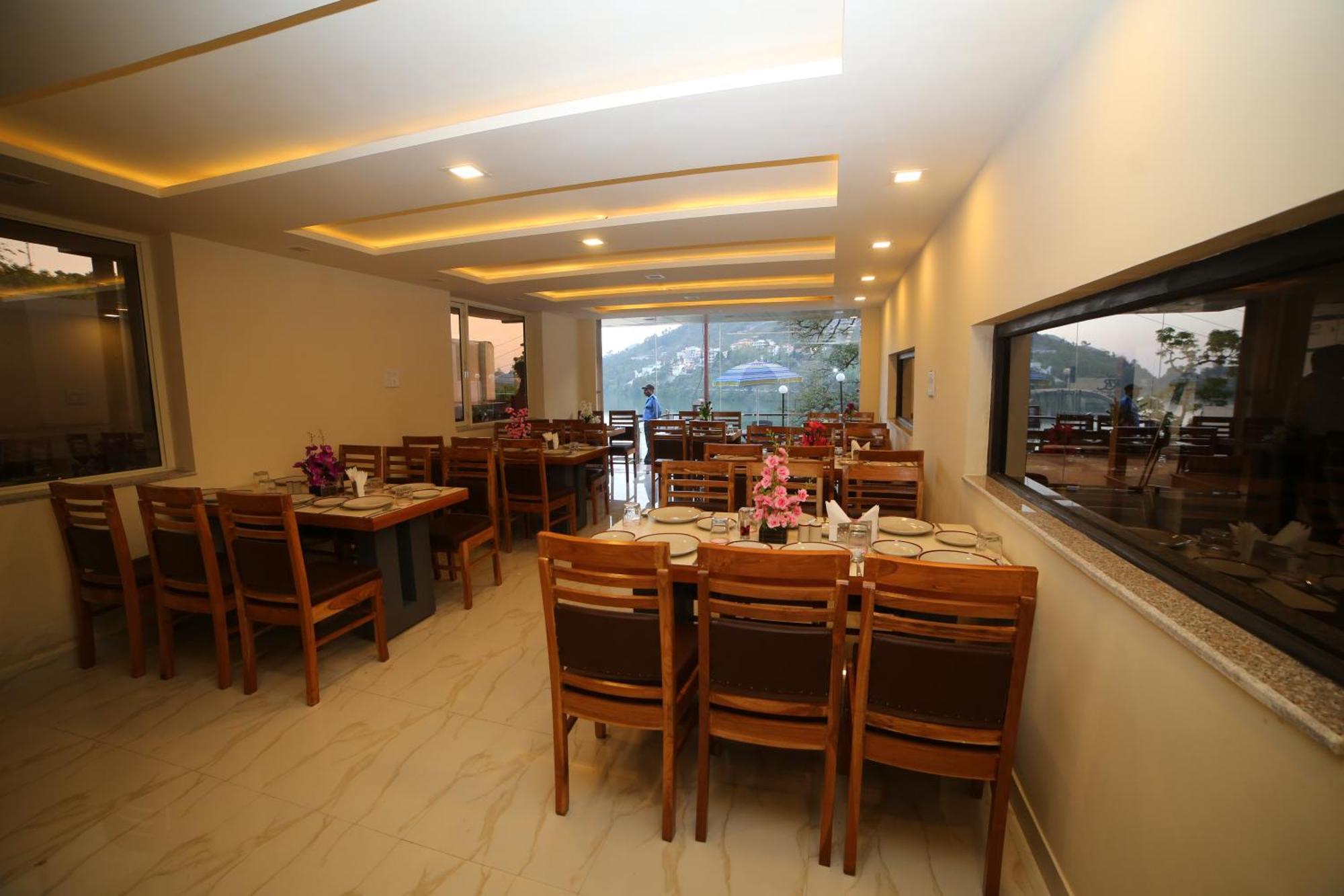 Royal Rosette Lake View Bhimtal Nainital Kültér fotó