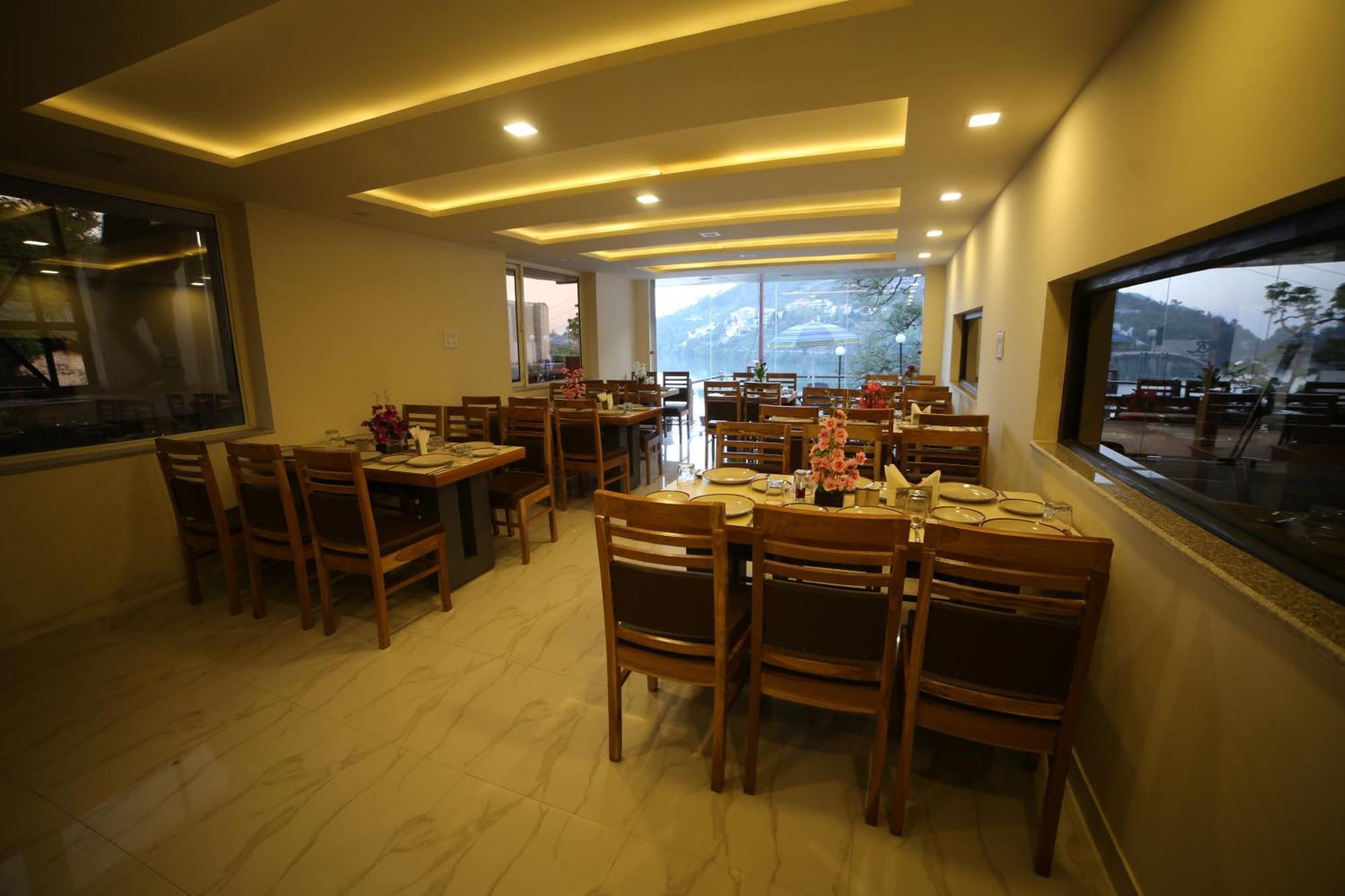 Royal Rosette Lake View Bhimtal Nainital Kültér fotó