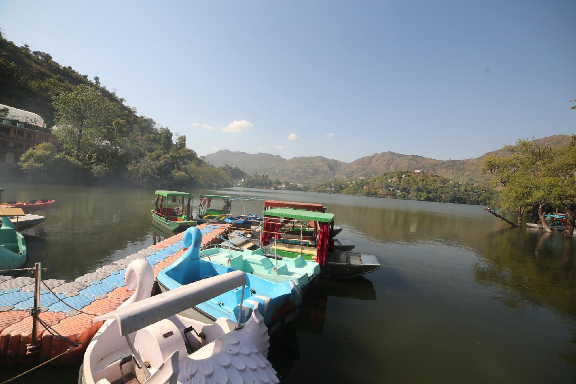 Royal Rosette Lake View Bhimtal Nainital Kültér fotó